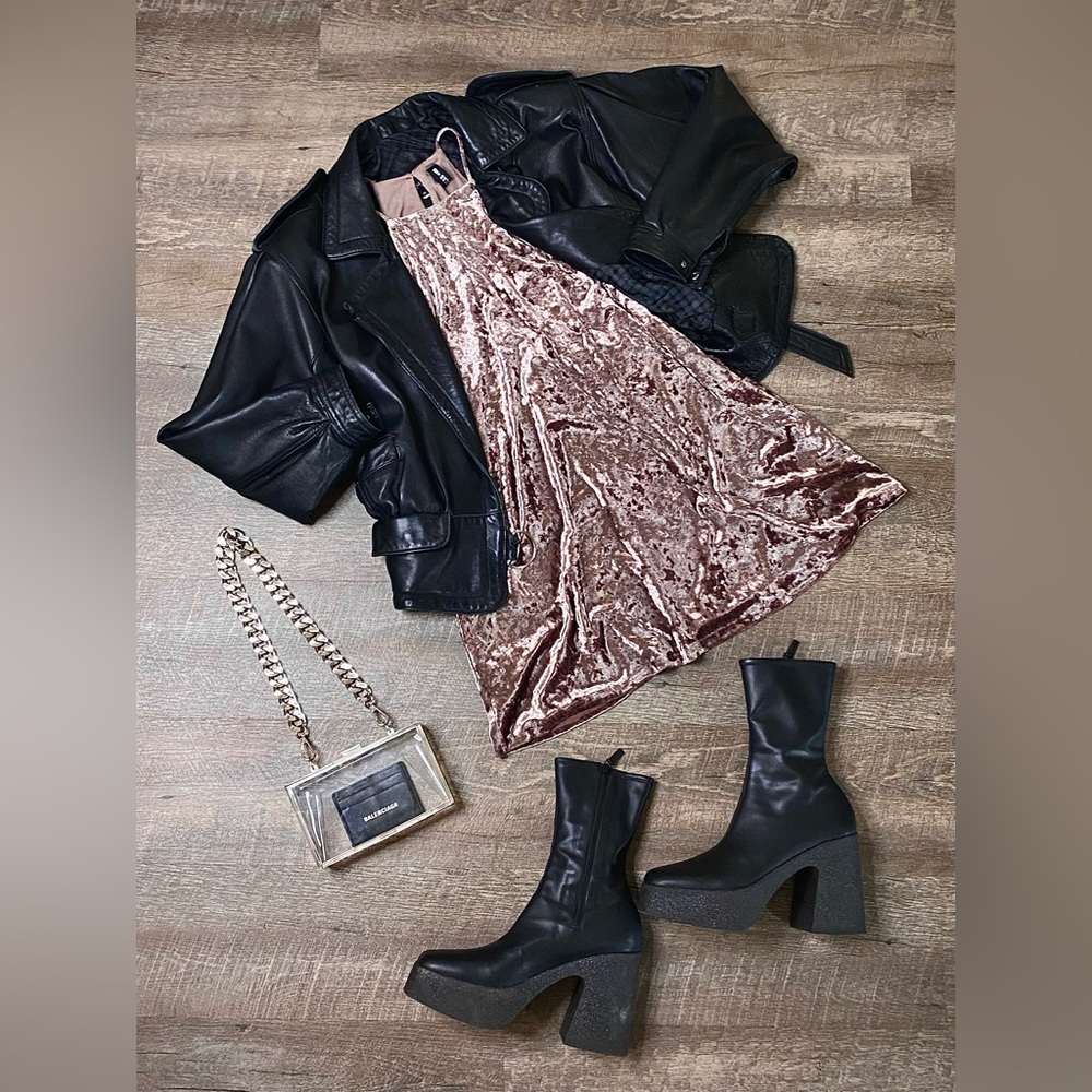 Design Lab by Lord & Taylor Crushed Velvet Dress in Mauve